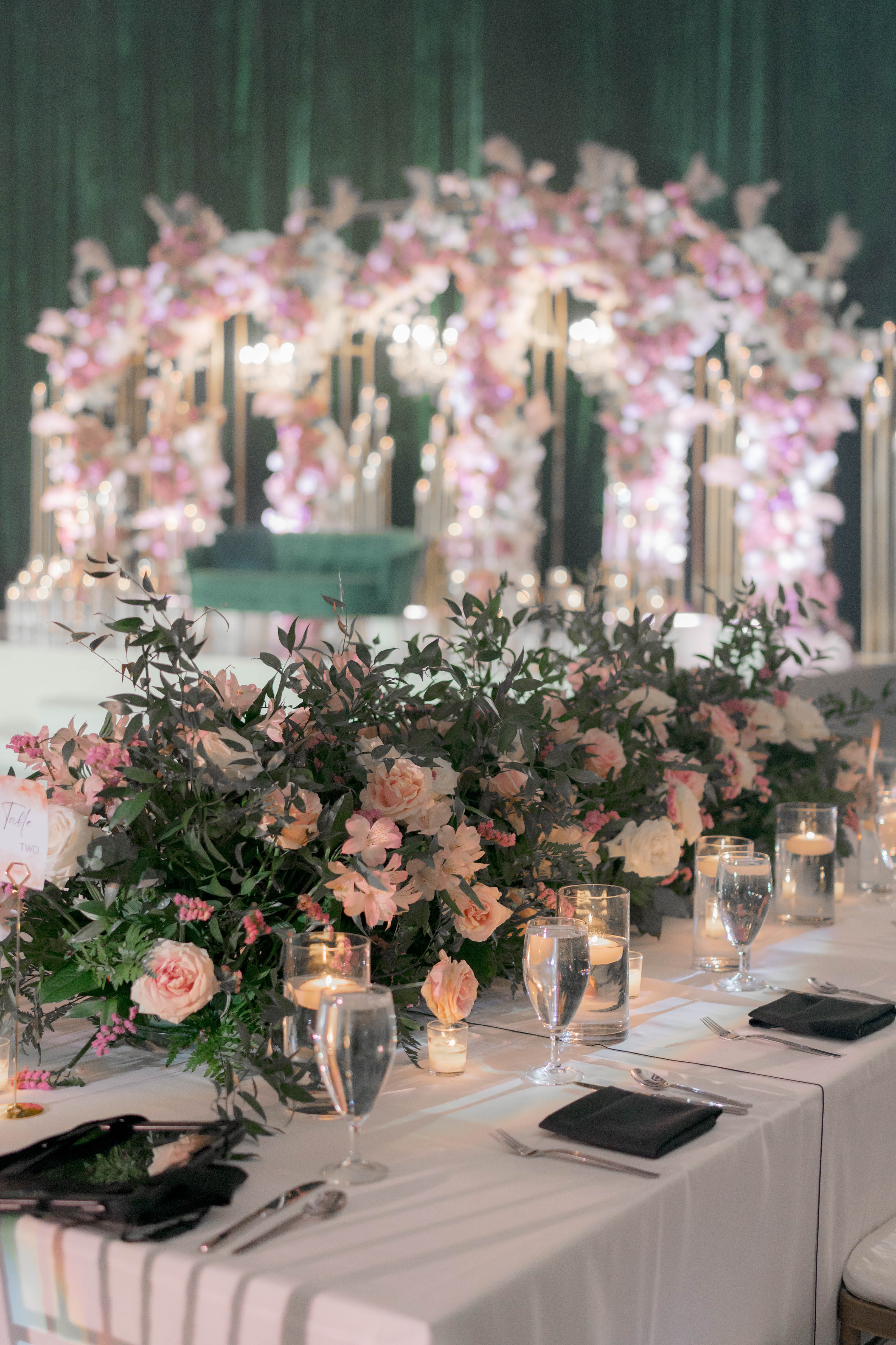 Shaina & Niket Wedding Image 3