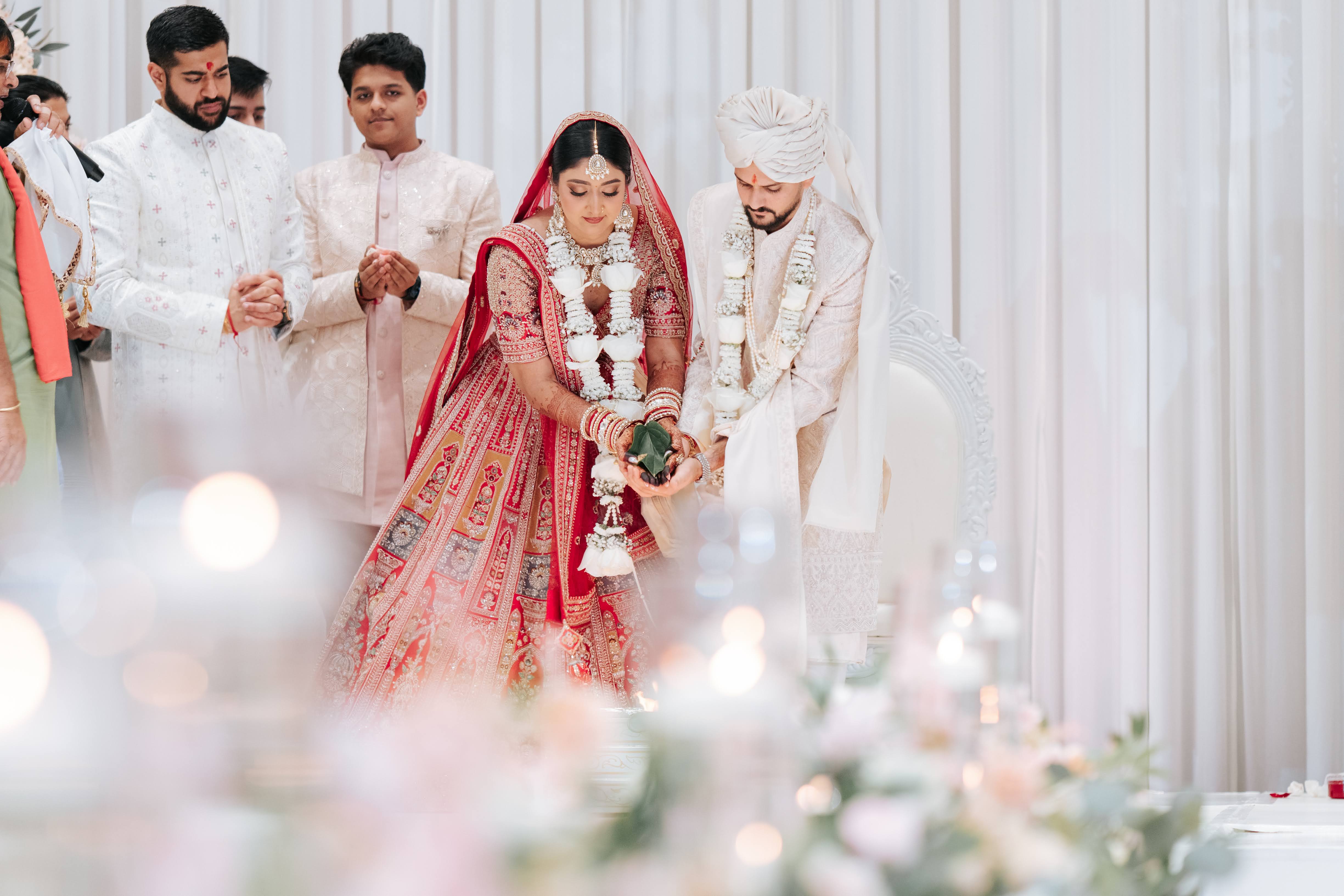 Arti & Darshil Wedding Image 21
